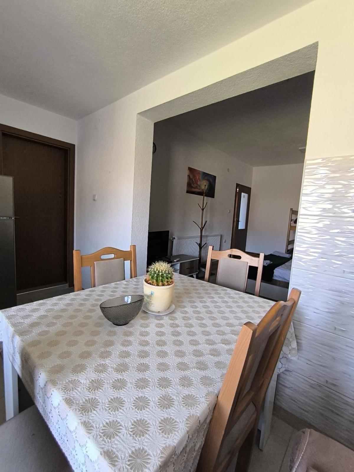 Mountain House - Brezovica Apartment Bagian luar foto